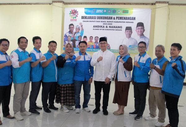 7 Serikat Buruh Kabupaten Serang Deklarasikan Dukungan ke Andika-Nanang 7 Serikat Buruh Kabupaten Serang Deklarasikan Dukungan ke Andika-Nanang