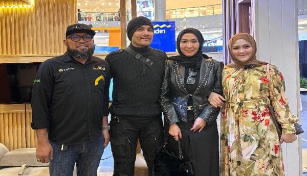 Artis Romy Rafael hingga Selegram Anggu Batari Akui Keunggulan Plafon PVC PEVESINDO