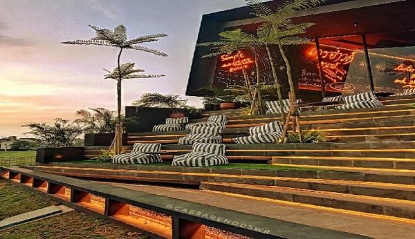 10 Cafe Hidden Gem di Bekasi Cocok untuk Hangout Akhir Pekan Bareng Bestie 10 Cafe Hidden Gem di Bekasi Cocok untuk Hangout Akhir Pekan Bareng Bestie