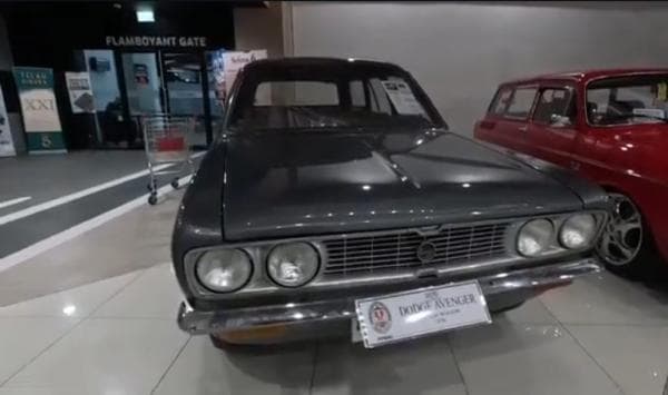 Puluhan Mobil Klasik Unjuk Pamer di Bogor, Ada Mobil Dodge Avenger Puluhan Mobil Klasik Unjuk Pamer di Bogor, Ada Mobil Dodge Avenger