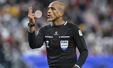 AFC Panggil Ahmed Al Kaf Wasit yang Rampok Kemenangan Timnas Indonesia, Ini Ancaman Sanksi Beratnya AFC Panggil Ahmed Al Kaf Wasit yang Rampok Kemenangan Timnas Indonesia, Ini Ancaman Sanksi Beratnya