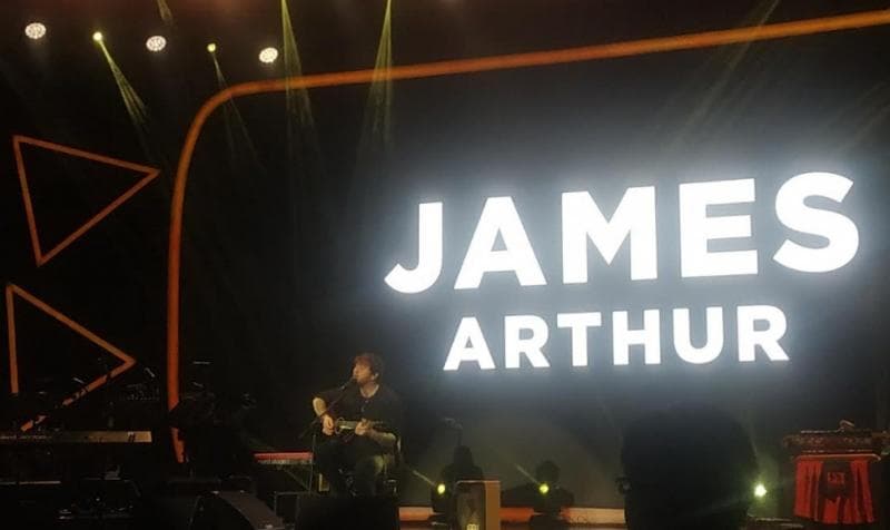 Lirik Lagu Impossible - James Arthur dan Artinya, Viral di TikTok!