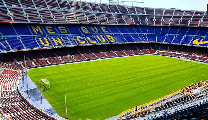 Stadion Camp Nou Dihancurkan, Seluruh Fans Barcelona Bersedih