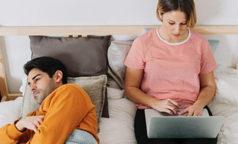 Lirik Lagu Reckless-Madison Beer dan Terjemahan, Buat yang Sering Dikhianati Kekasih