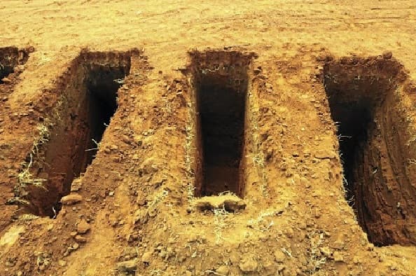 5 Amalan Penyelamat dari Azab Kubur, Muslim Wajib Mengamalkannya