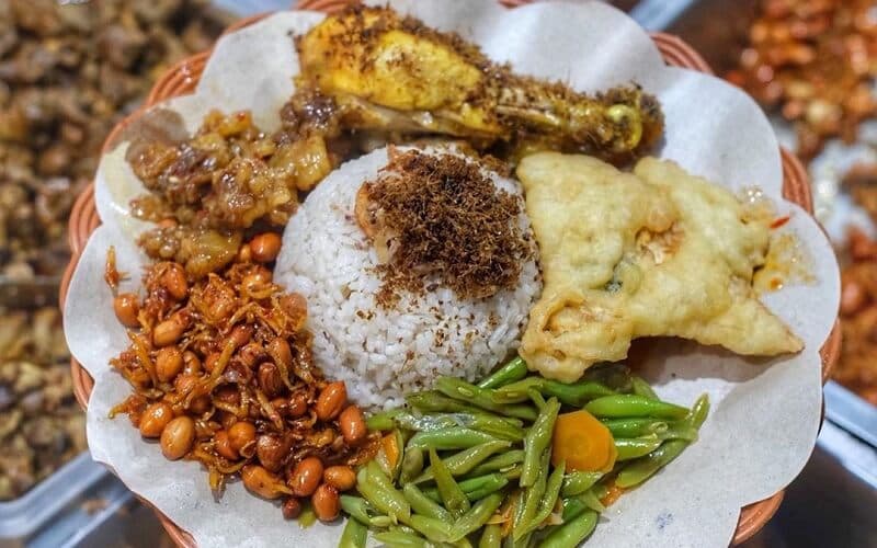 Bukan Asli Betawi, Ternyata Ini Sejarah Nasi Uduk Makanan Kegemaran Sultan