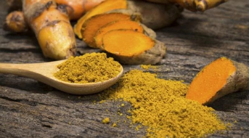 Mudah, Begini Cara Menghilangkan Bekas Koreng dengan Kunyit