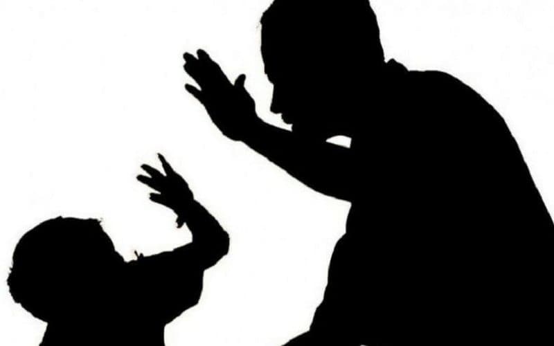 Gegara Susu Buatannya Ditolak, Pemuda Jogja Aniaya Bocah Pakai Gagang Sapu Gegara Susu Buatannya Ditolak, Pemuda Jogja Aniaya Bocah Pakai Gagang Sapu