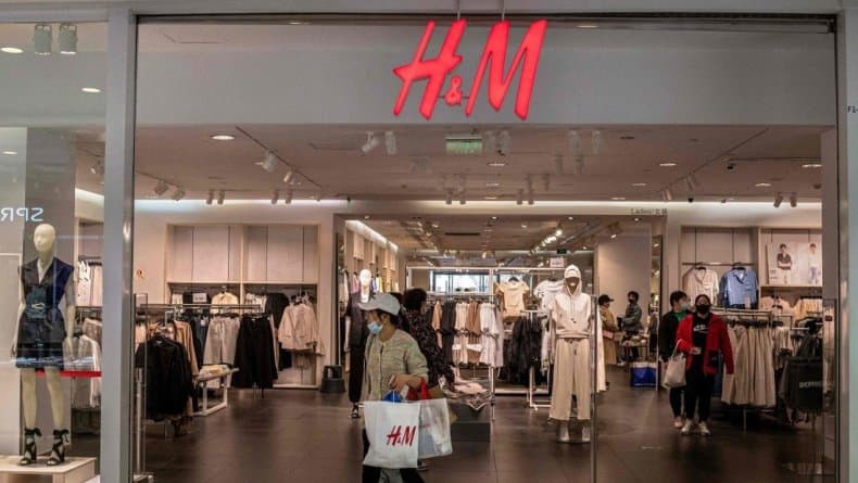 5 Fakta Menarik H&amp;M, Brand Asal Swedia yang Ikut Paris Fashion Week