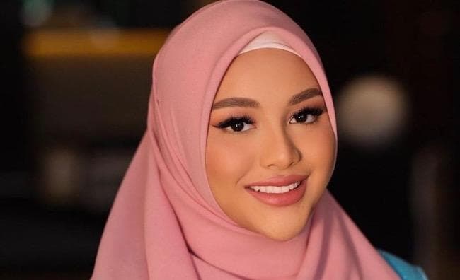 5 Anak Artis Pernah Hidup Susah, Nomor 4 Ngaku Jadi Tulang Punggung Keluarga sejak Remaja 5 Anak Artis Pernah Hidup Susah, Nomor 4 Ngaku Jadi Tulang Punggung Keluarga sejak Remaja
