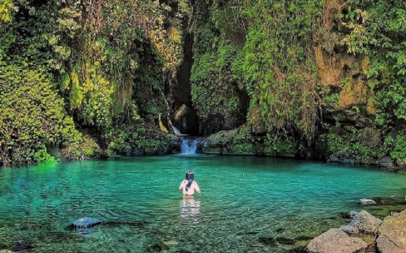 Air Terjun Blue Lagoon Surga Tersembunyi di Buleleng, Lokasi, Rute dan Tiket Masuk