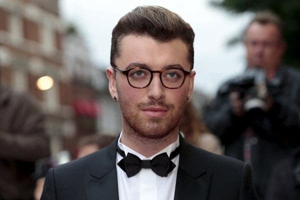 Makna Lagu Lay Me Down - Sam Smith, Lengkap dengan Liriknya