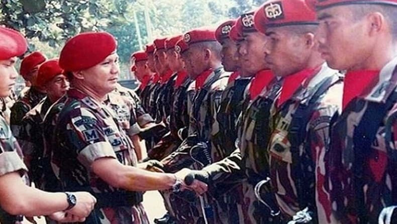 Kisah Prabowo Ditegur Atasan karena Libatkan Mahasiswa ITB di Proyek Kopassus, Kenapa? Kisah Prabowo Ditegur Atasan karena Libatkan Mahasiswa ITB di Proyek Kopassus, Kenapa?