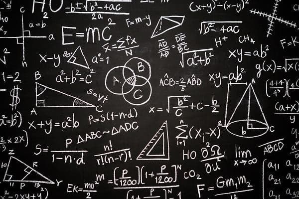 6 Contoh Soal Gerak Vertikal ke Bawah dan Pembahasannya, Yuk Pelajari di Rumah