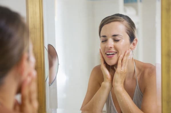 Ini 5 Cara Memutihkan Leher yang Hitam, Dijamin Efektif dan Ampuh