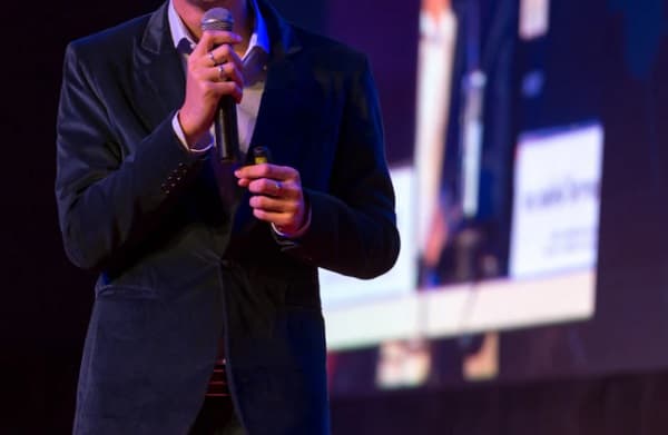 Inilah Contoh Pembukaan Pidato Persuasif dalam Bahasa Indonesia di Bidang Kesehatan