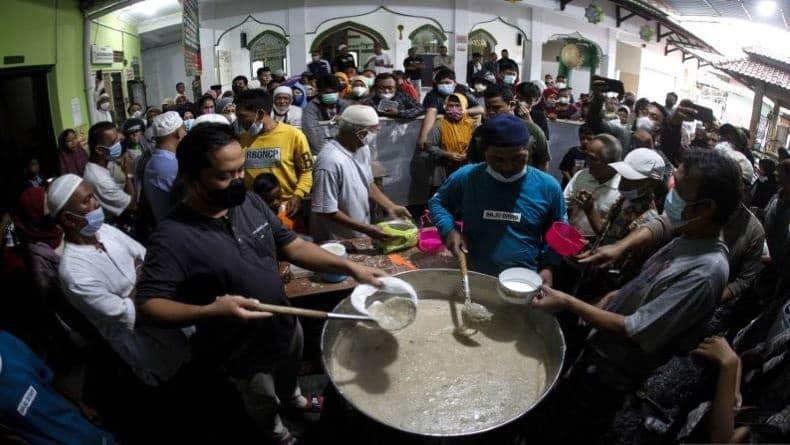 Jadwal Buka Puasa Solo Hari Ini Selasa 18 April 2023