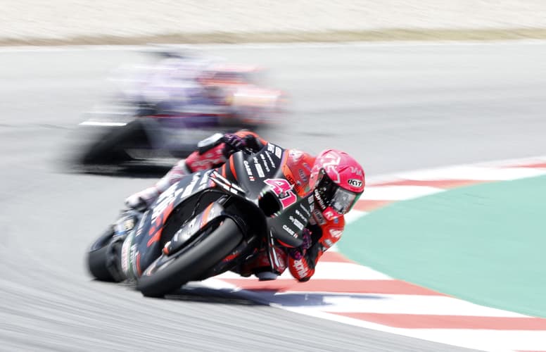 Hasil Sprint MotoGP Catalunya 2023: Aleix Espargaro Menang, Francesco Bagnaia Kedua