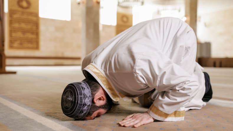 Bacaan Rukuk dan Sujud yang Diajarkan Rasulullah SAW