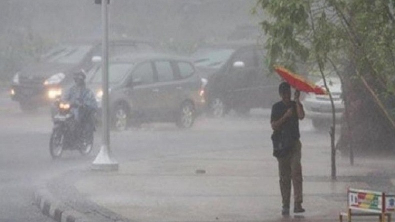 BMKG Ingatkan Potensi Hujan Sedang-Lebat di Sejumlah Wilayah hingga 11 April, Ini Penyebabnya