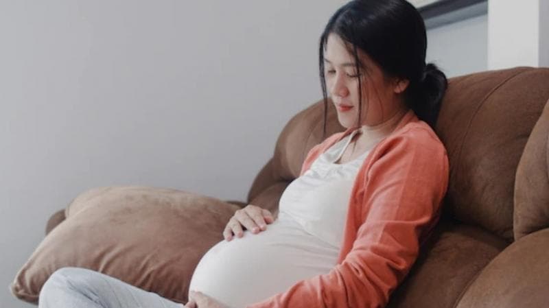 Doa Maryam agar Mudah Melahirkan: Arab, Latin, & Artinya untuk Bekal Persalinan