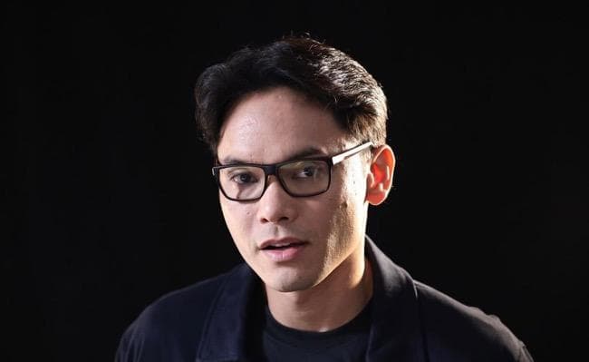 7 Artis Pria yang Menikah dengan Wanita Bukan dari Kalangan Artis, Nomor 6 Terhalang Restu Ibunda