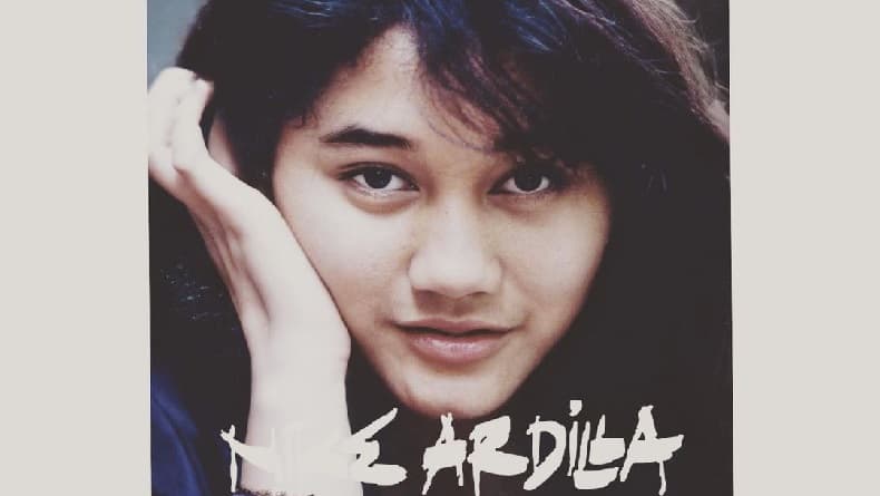 Penyanyi Nike Ardilla Anak Angkat Guru Sekumpul? Begini Kisahnya Penyanyi Nike Ardilla Anak Angkat Guru Sekumpul? Begini Kisahnya