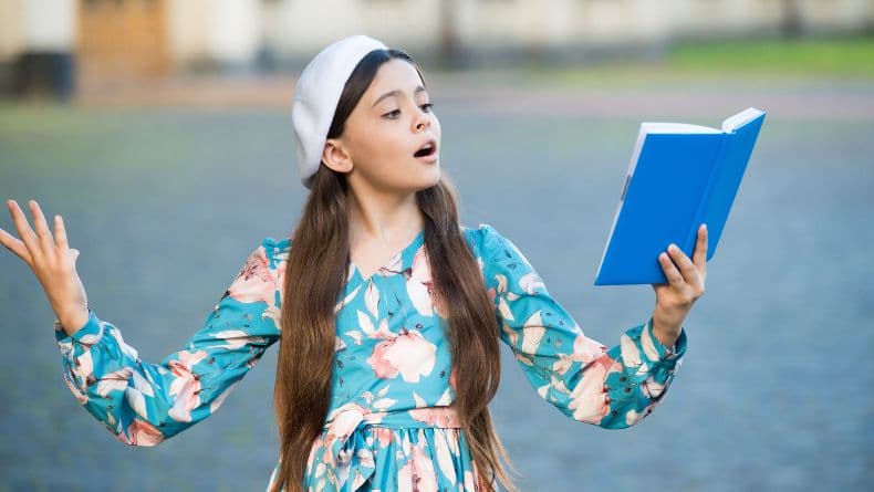 Contoh-contoh Puisi Perpisahan Sekolah, Sedih dan Bikin Haru Contoh-contoh Puisi Perpisahan Sekolah, Sedih dan Bikin Haru