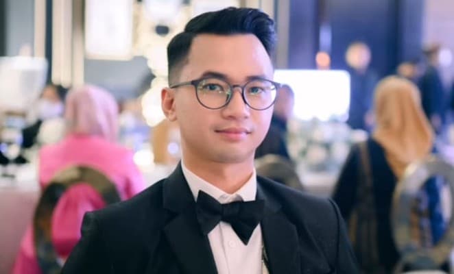 Kisah Sukses Anak Yatim Jadi MUA, Bisa Bangun Rumah dan Beli Mobil Mewah