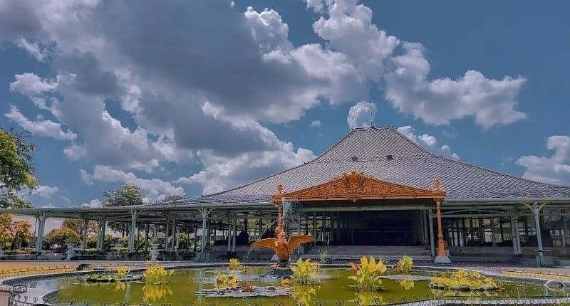 Fakta Menarik Pura Mangkunegaran, Miliki Museum hingga Tamu Dilarang Pakai Batik Parang