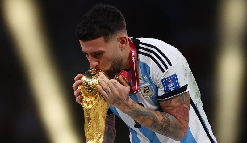 Bek Argentina Nicolas Otamendi Dibidik 3 Klub Spanyol, Tim Mana Saja?
