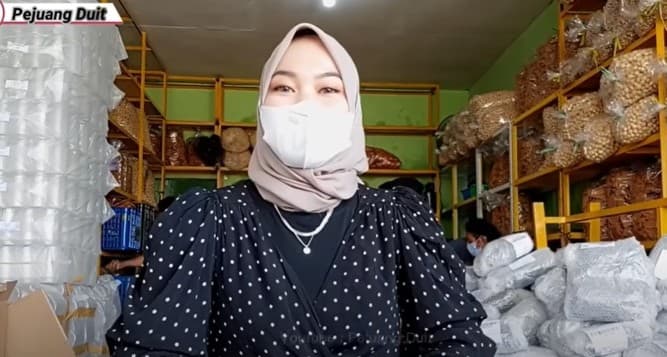 Niat Angkat Derajat Ortu, dari Modal Rp300.000 Kini Omzet hingga Rp250 Juta Sehari