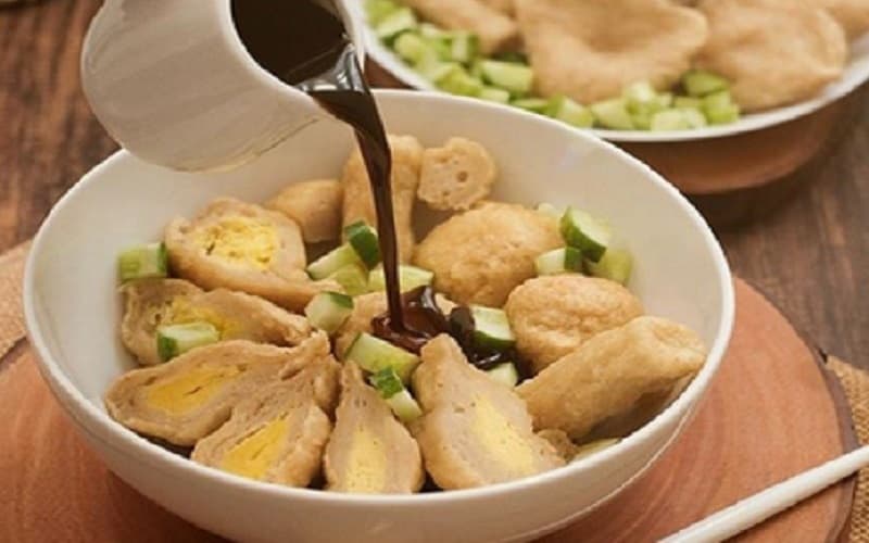 Masuk Daftar Makanan Terenak di Dunia, Ini Tempat Makan Pempek Paling Populer 