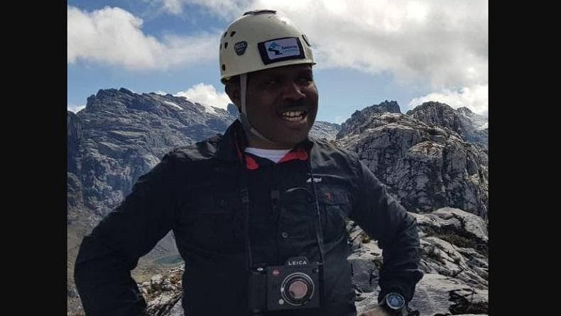 Siapa Orang Asli Papua Pertama yang Antar Para Pendaki Ke Puncak Cartensz? Ini Sosoknya