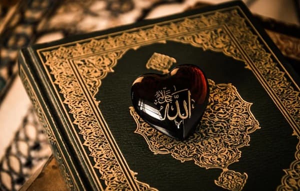 20 Sifat Wajib Allah dan Makna beserta Pengelompokannya yang Wajib Diketahui