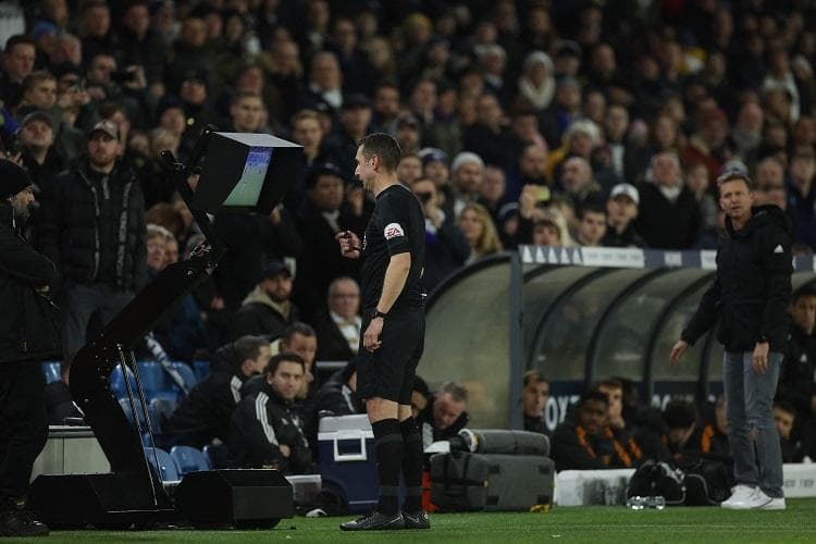 Thailand Jadi Negara Asia Tenggara Pertama yang Pakai VAR, Indonesia Kapan?