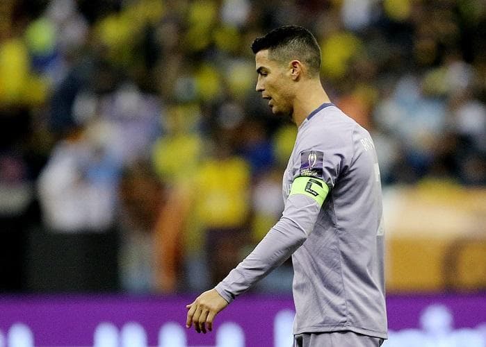 Cristiano Ronaldo Diejek saat Lawan Al Ittihad, Fans Lawan Nyanyi Chant Lionel Messi