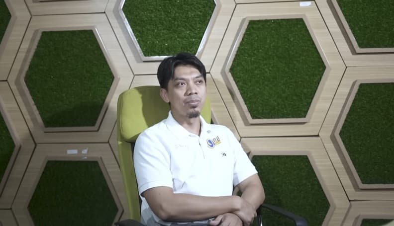 Resign dari PNS, Pria Ini Sukses Jadi Pelopor Martabak Pizza hingga Punya Ratusan Cabang Resign dari PNS, Pria Ini Sukses Jadi Pelopor Martabak Pizza hingga Punya Ratusan Cabang