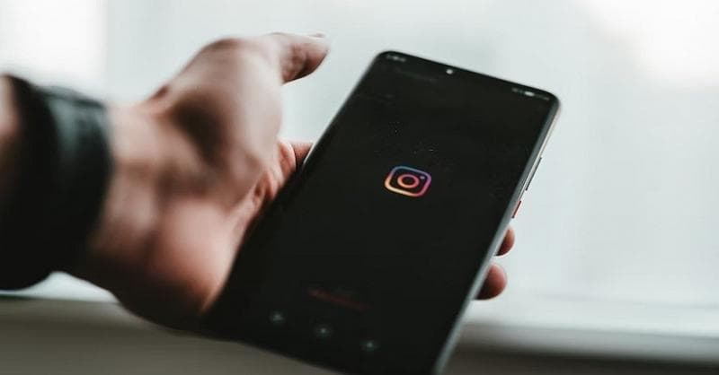 Kenapa Repost Story IG Tidak Full di iPhone? Berikut Alasannya!