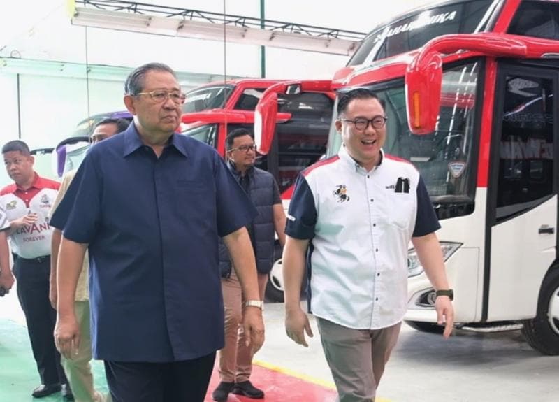 SBY Ternyata Penggemar Bus, Pesan Jetbus Jumbo untuk Keluarga