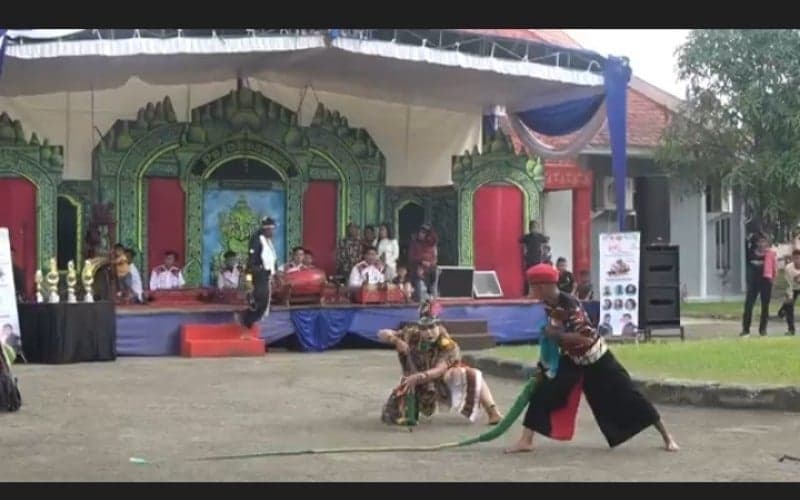 Seniman Sumsel-Lampung Ikuti Festival Celeng Srenggi Merawat Kearifan Lokal di Palembang