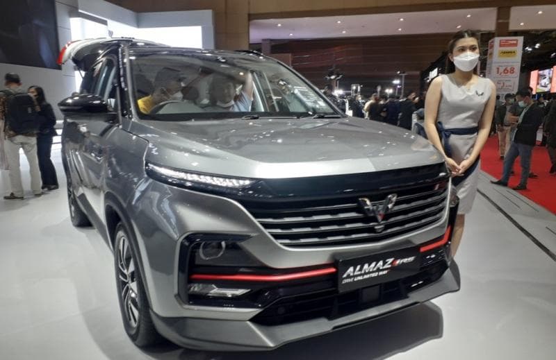 Tak Hanya Modal Cantik dan Seksi, SPG di IIMS 2023 Banyak Berlatar Pendidikan Mentereng