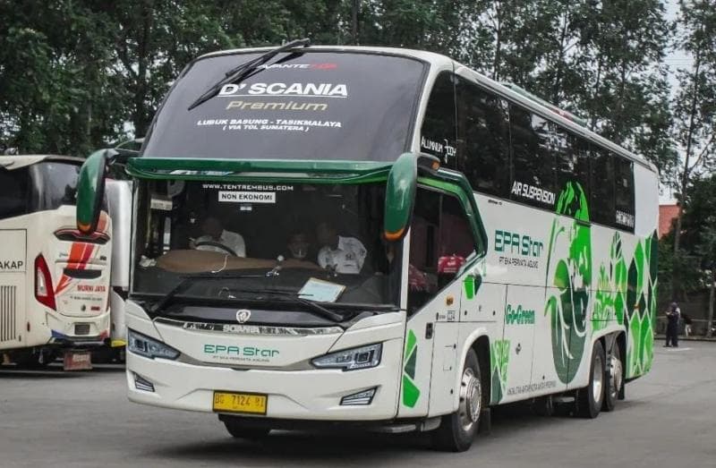 Kisah Pemilik PO Bus Epa Star, Berawal dari Truk Antar Paket Rajai Pariwisata dan AKAP di Sumatera