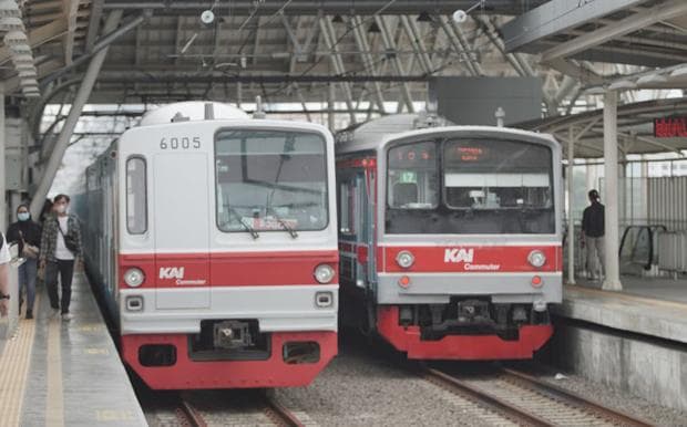 Impor Kereta Bekas Belum Jelas, 10 Rangkaian KRL yang Akan Pensiun Masih Beroperasi