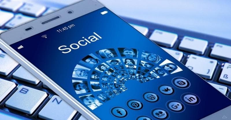 Cara Memperbaiki Tombol Power HP yang Rusak