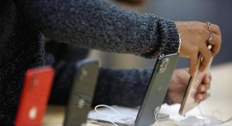 Smartphone Makin Ringkih, Eropa Wajibkan Ponsel Lebih Tahan Lama Garansi 10 Tahun