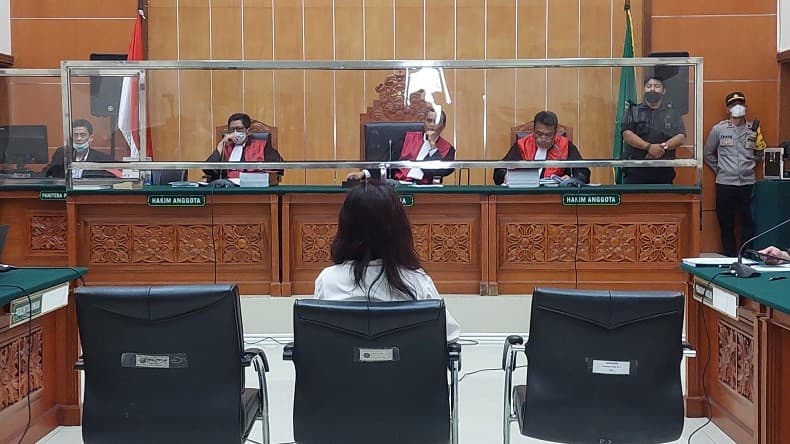 Linda Pudjiastuti Dituntut 18 Tahun Penjara terkait Kasus Narkotika Irjen Teddy Minahasa