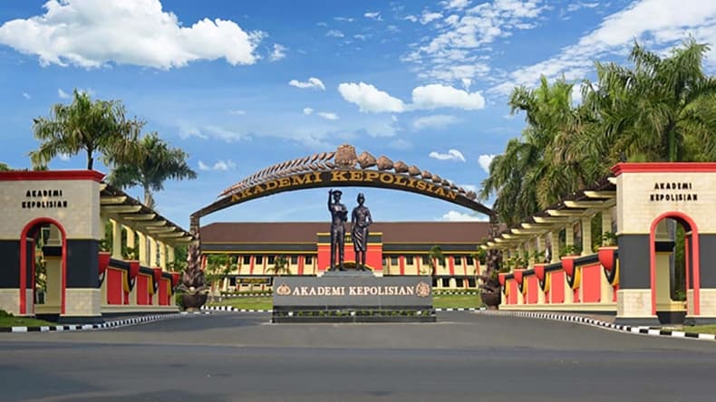 Mutasi Polri, Brigjen Pol Krisno Halomoan Jadi Gubernur Akpol