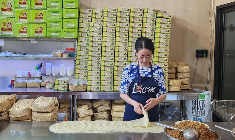 Lumpia Cik Me Me, Makanan Khas Semarang yang Banyak Diburu untuk Takjil Buka Puasa