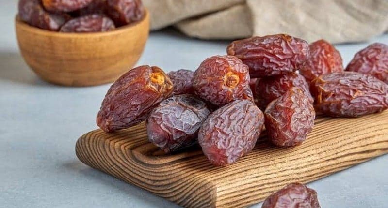 Terungkap, Ini Alasan Kenapa Dianjurkan Makan Kurma saat Buka Puasa